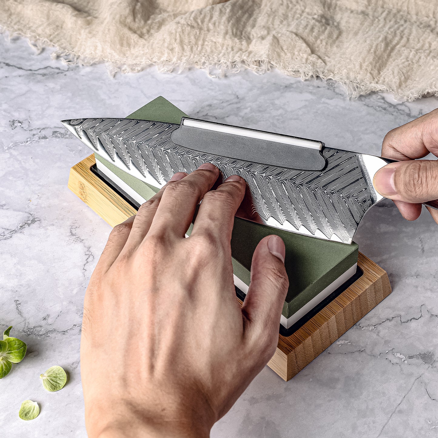 Grandsharp 1-6Pcs Sharpening Stone Double-Sided Professional Whetstone With Non-Slip Bamboo Holder White Corundum Material