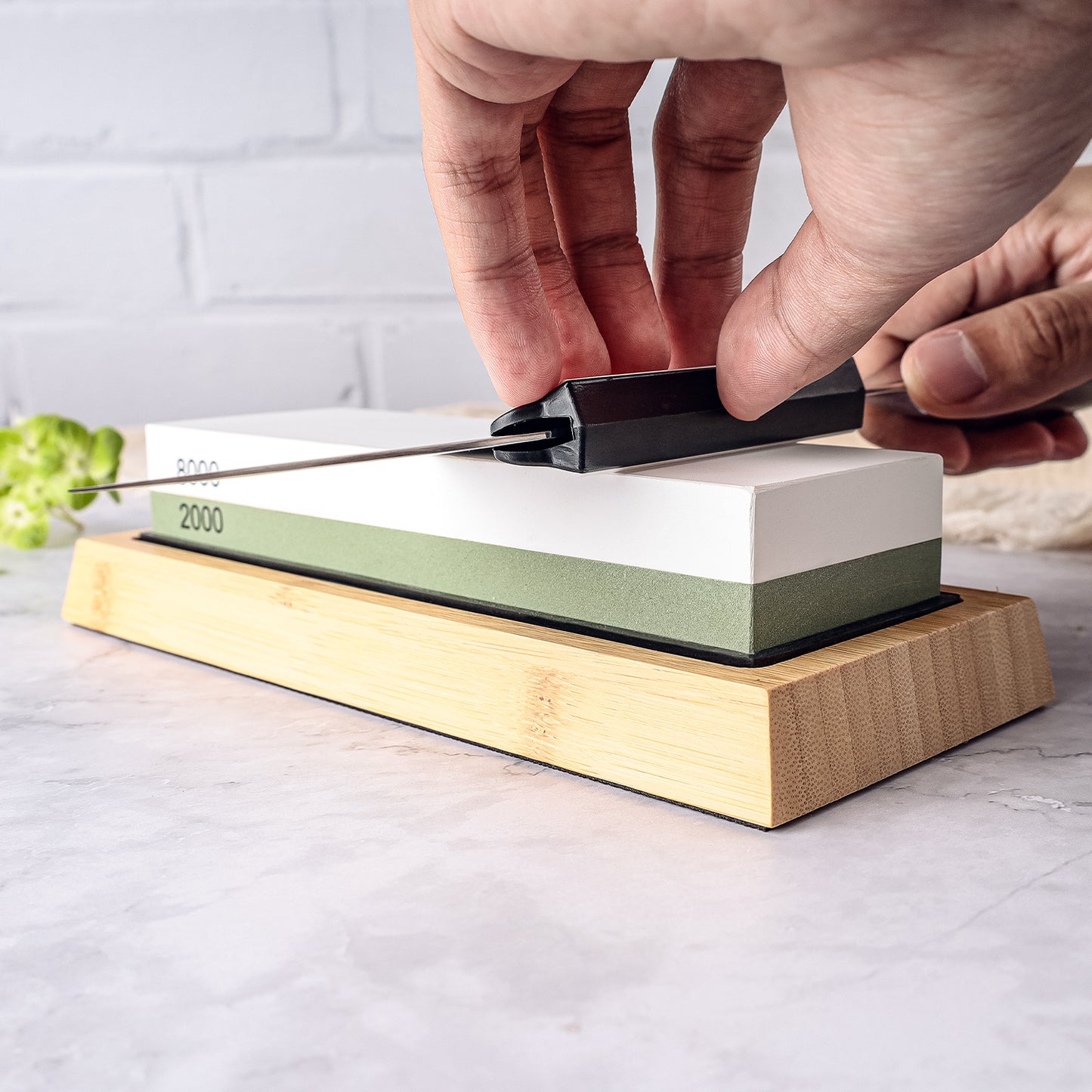 Grandsharp 1-6Pcs Sharpening Stone Double-Sided Professional Whetstone With Non-Slip Bamboo Holder White Corundum Material