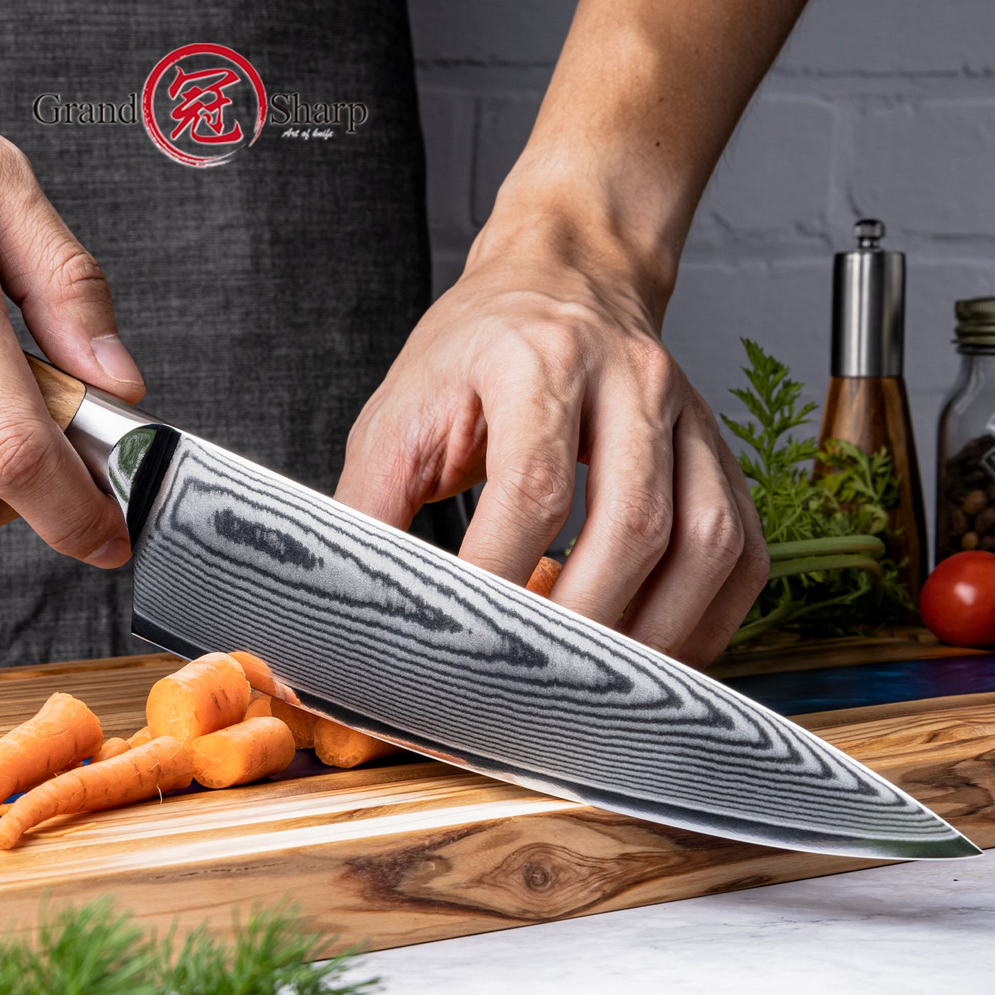 Grandsharp Professional 8 Inch Chef Kitchen Knife Japanese 67 Layers Damascus Steel Kitchen Chef Knife with Olive Wood Handle