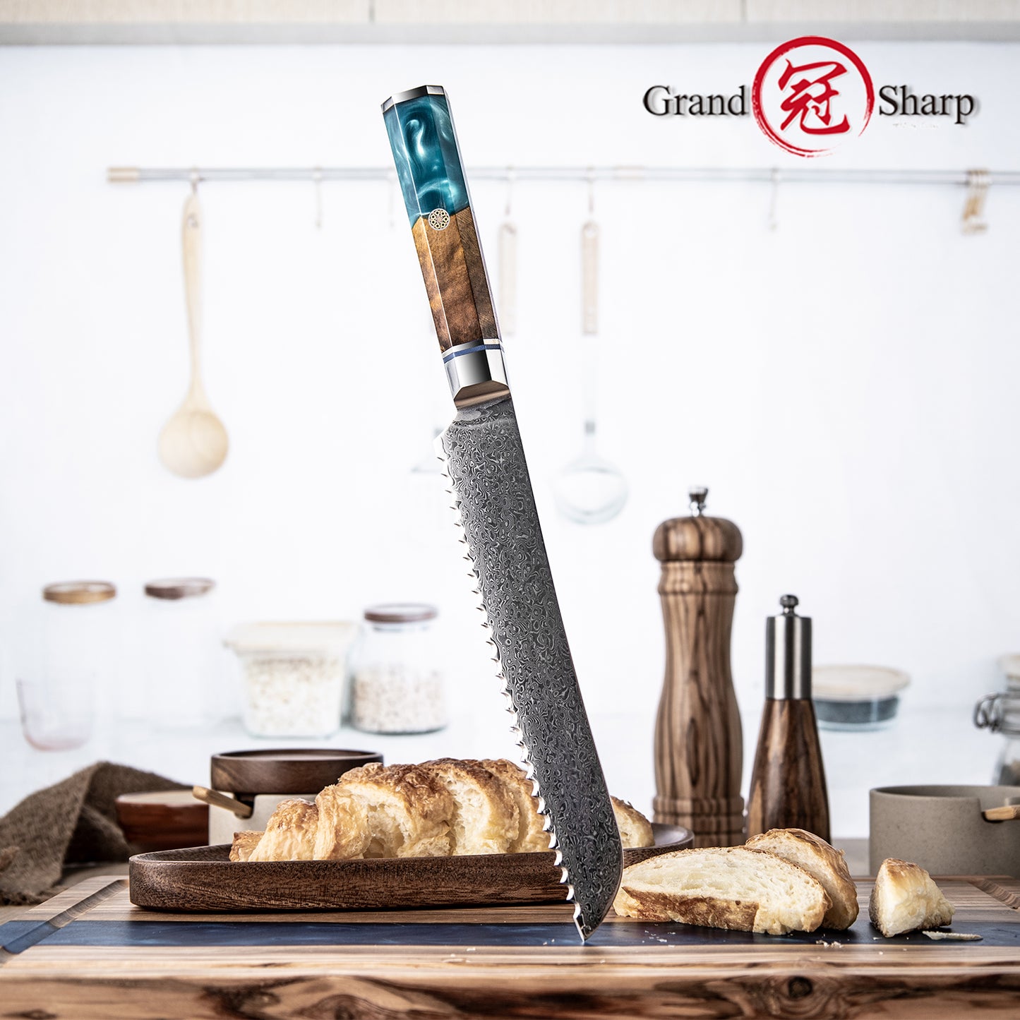 Grandsharp 7.5" Inches Bread Knife Damascus Steel Kitchen Chef Serrated Bread Cutting Knife With Solidfied Wood and Resin Handle