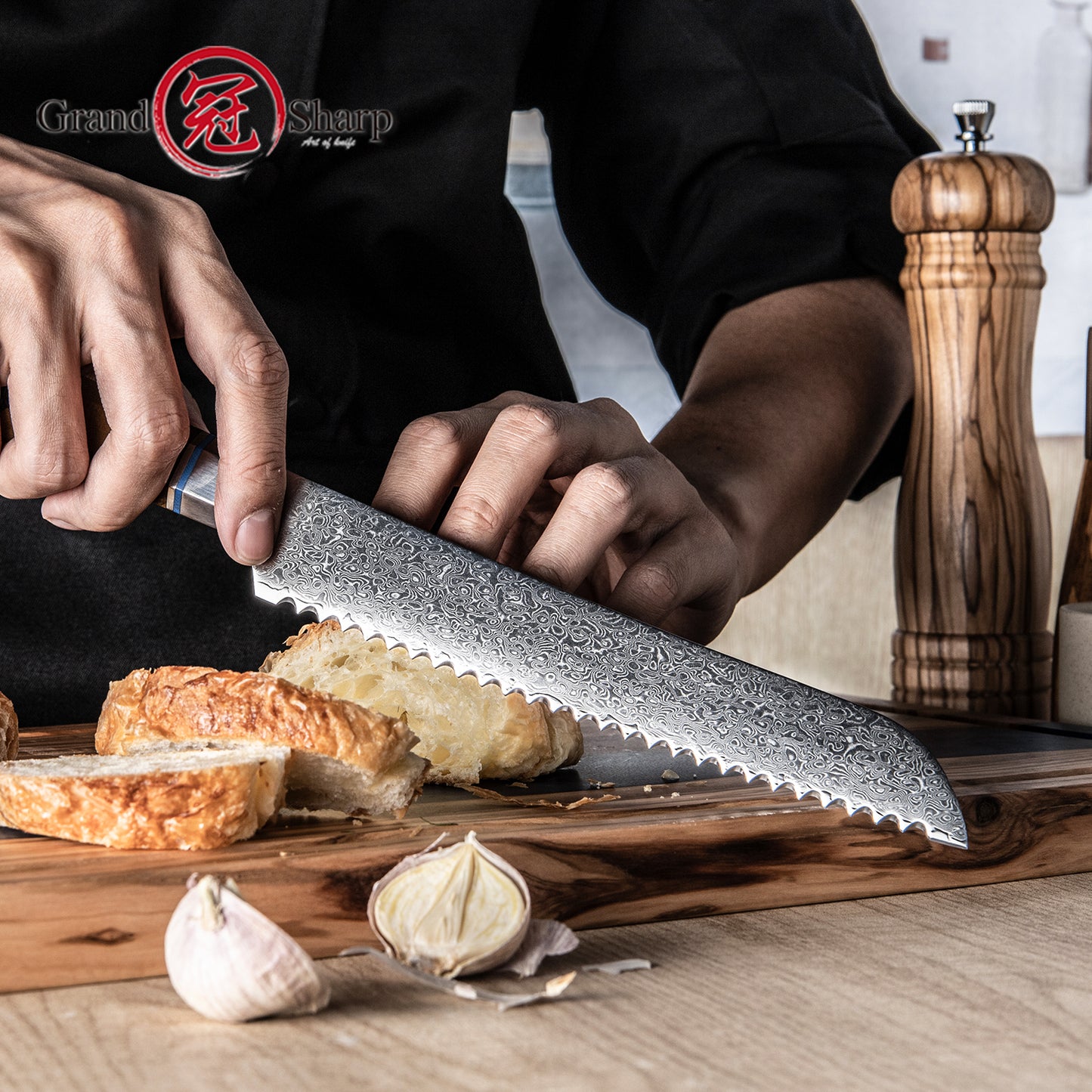 Grandsharp 7.5" Inches Bread Knife Damascus Steel Kitchen Chef Serrated Bread Cutting Knife With Solidfied Wood and Resin Handle