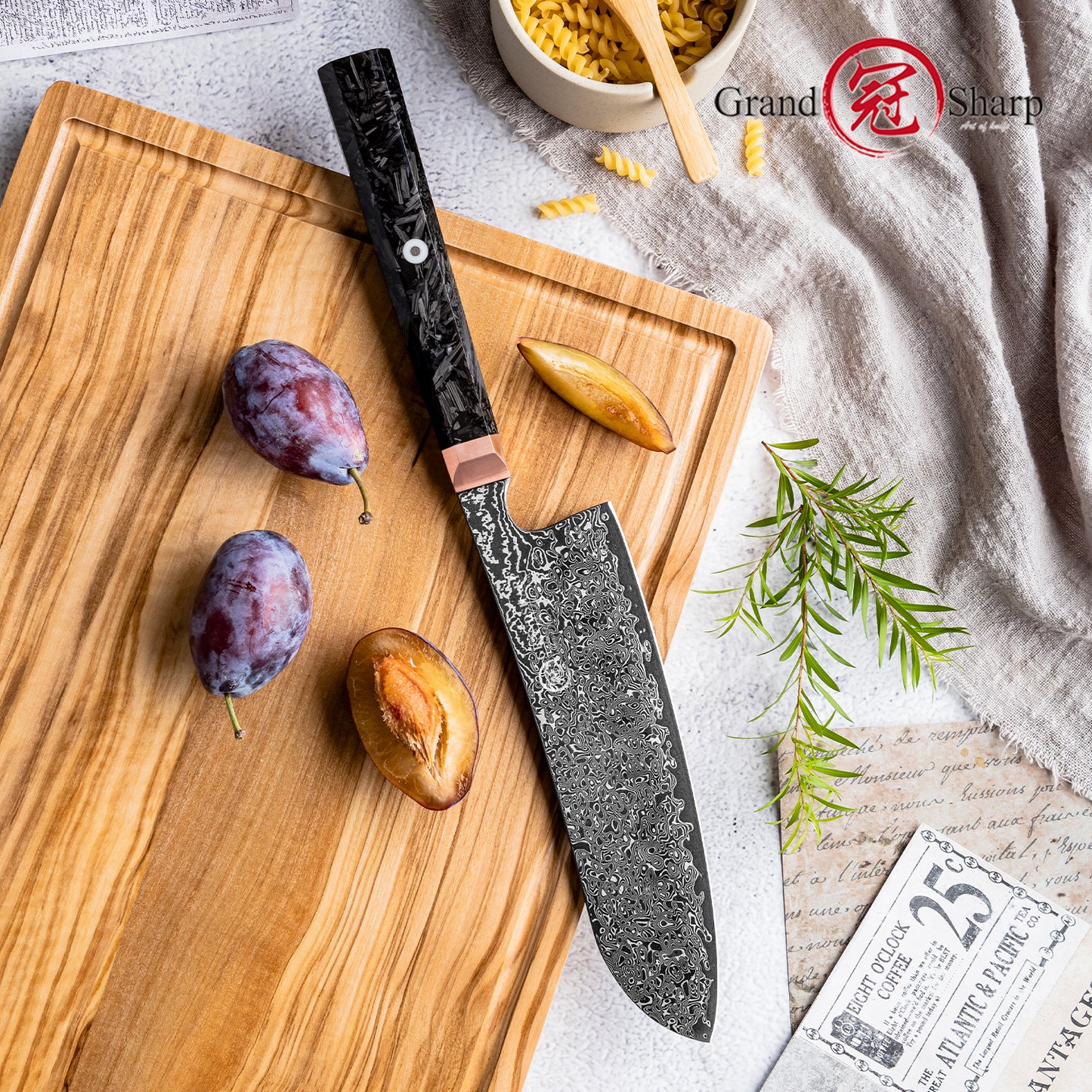 Grandsharp 7 Inch 67 Layers Damascus Steel Kitchen Santoku Knife Japanese Black Kitchen Chef Santoku Knife Carbon Fiber Handle