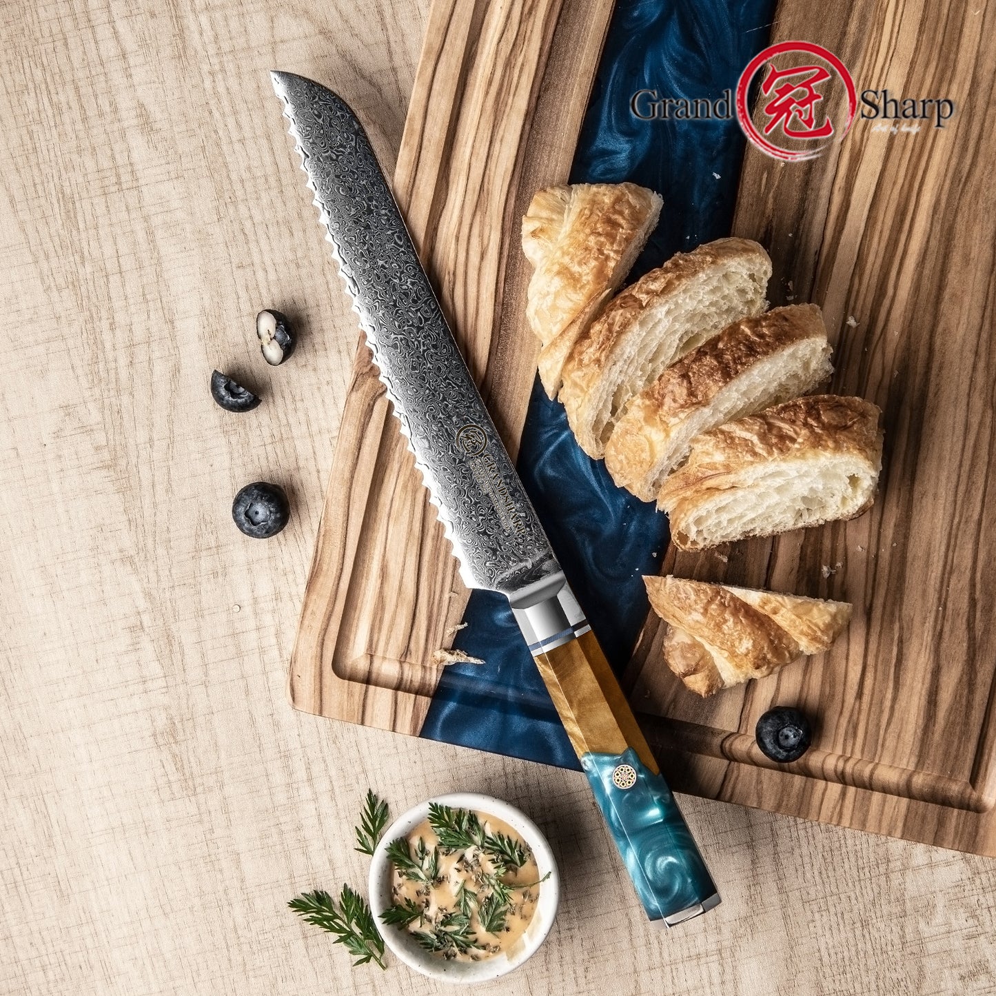 Grandsharp 7.5" Inches Bread Knife Damascus Steel Kitchen Chef Serrated Bread Cutting Knife With Solidfied Wood and Resin Handle