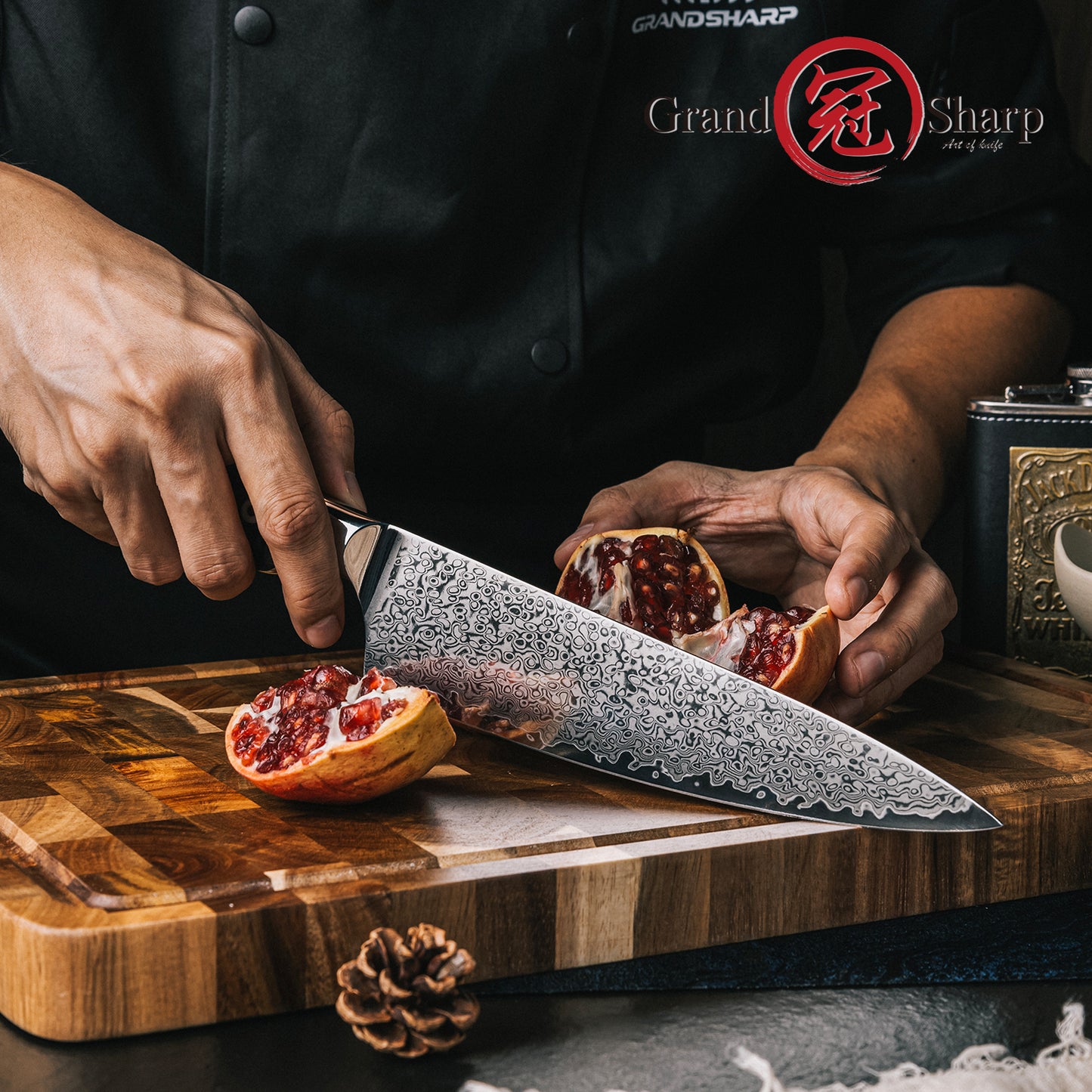 Grandsharp Kitchen 8 Inch Chef Knife Damascus AUS10 67 Layers Steel Chef Kitchen Knives Cutting with Black Carbon Fiber Handle